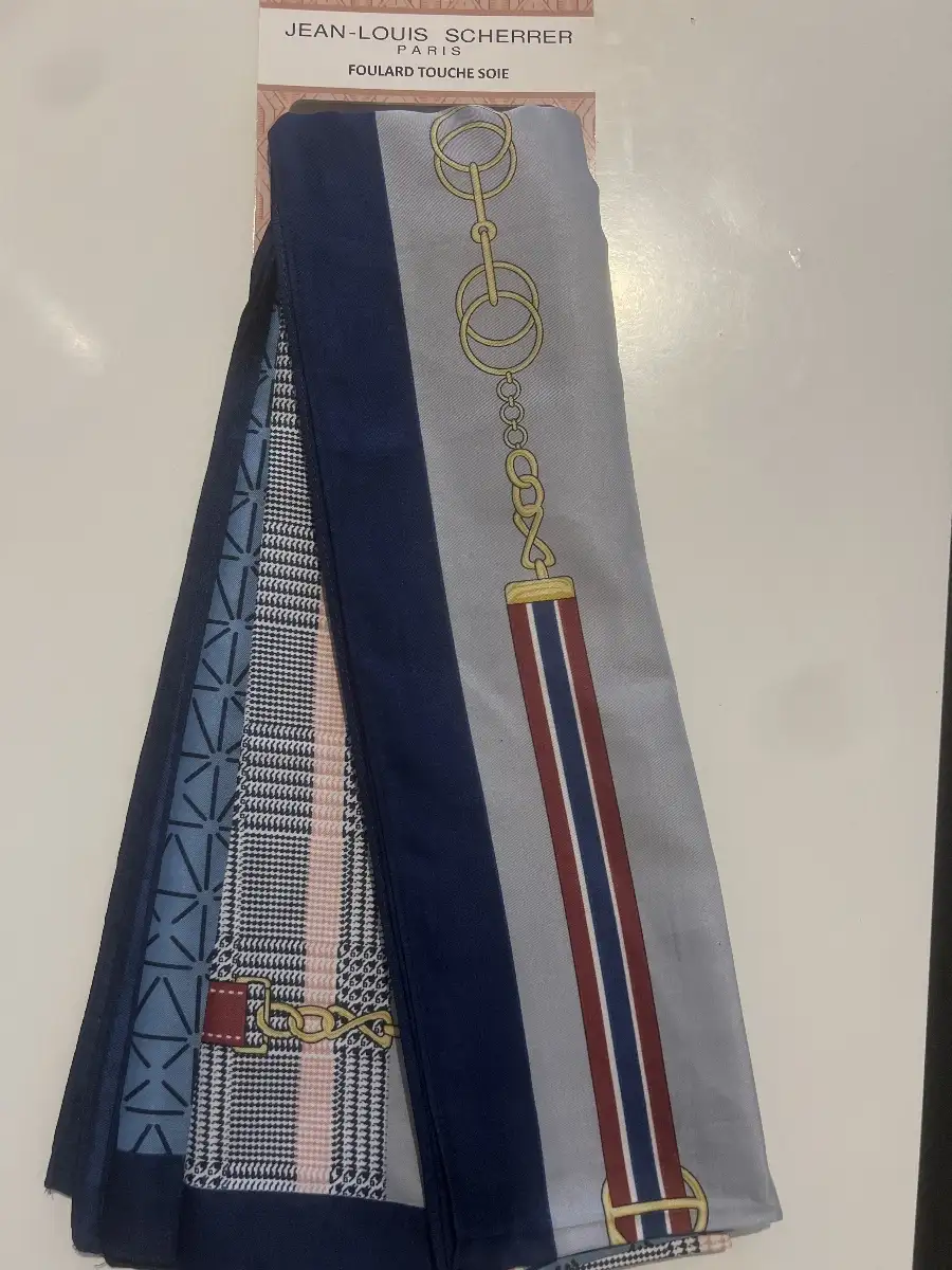 Foulard JLC