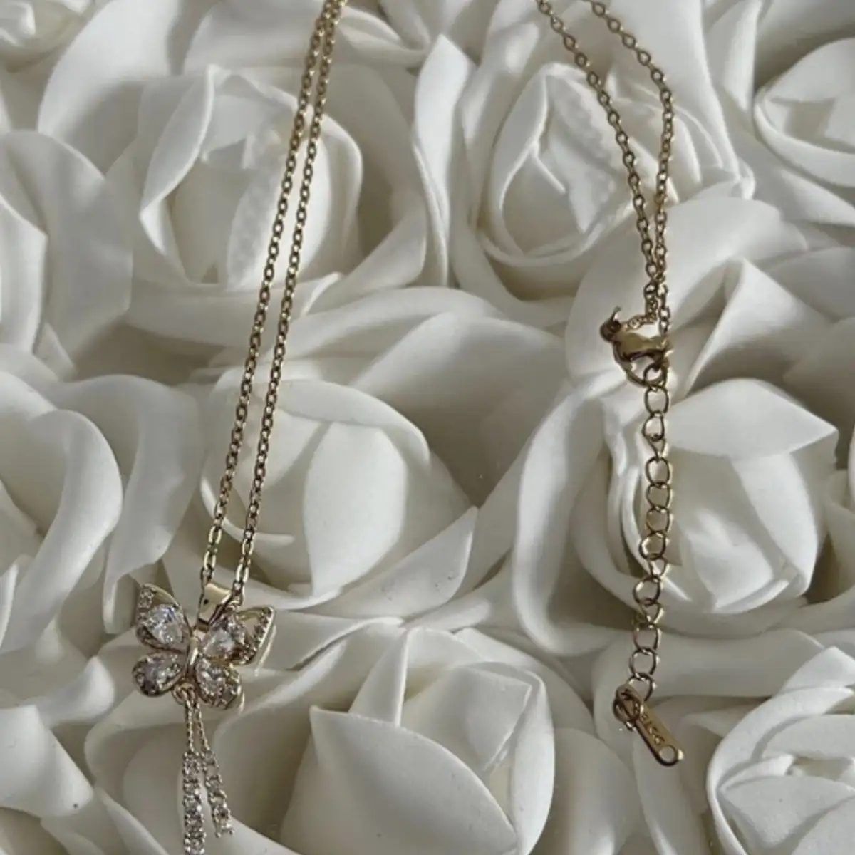 Collier papillon
